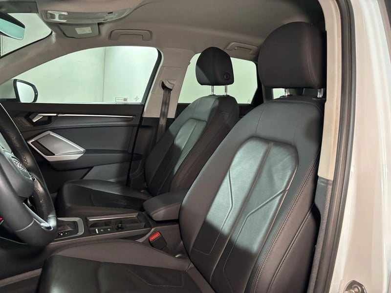 Audi Q3 35 TFSI 1.4 AUT 2024 - Imagen 16 de 20