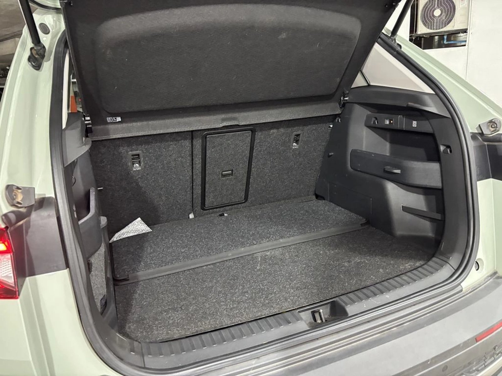 Skoda ELROQ 0.0 DESIGN BEV AT ELECTRICO 2025 - Imagen 8 de 18