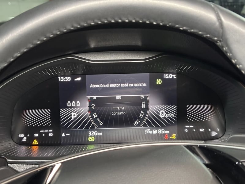 Skoda SCALA 1.5 TSI AT - Design 2027 - Imagen 19 de 20