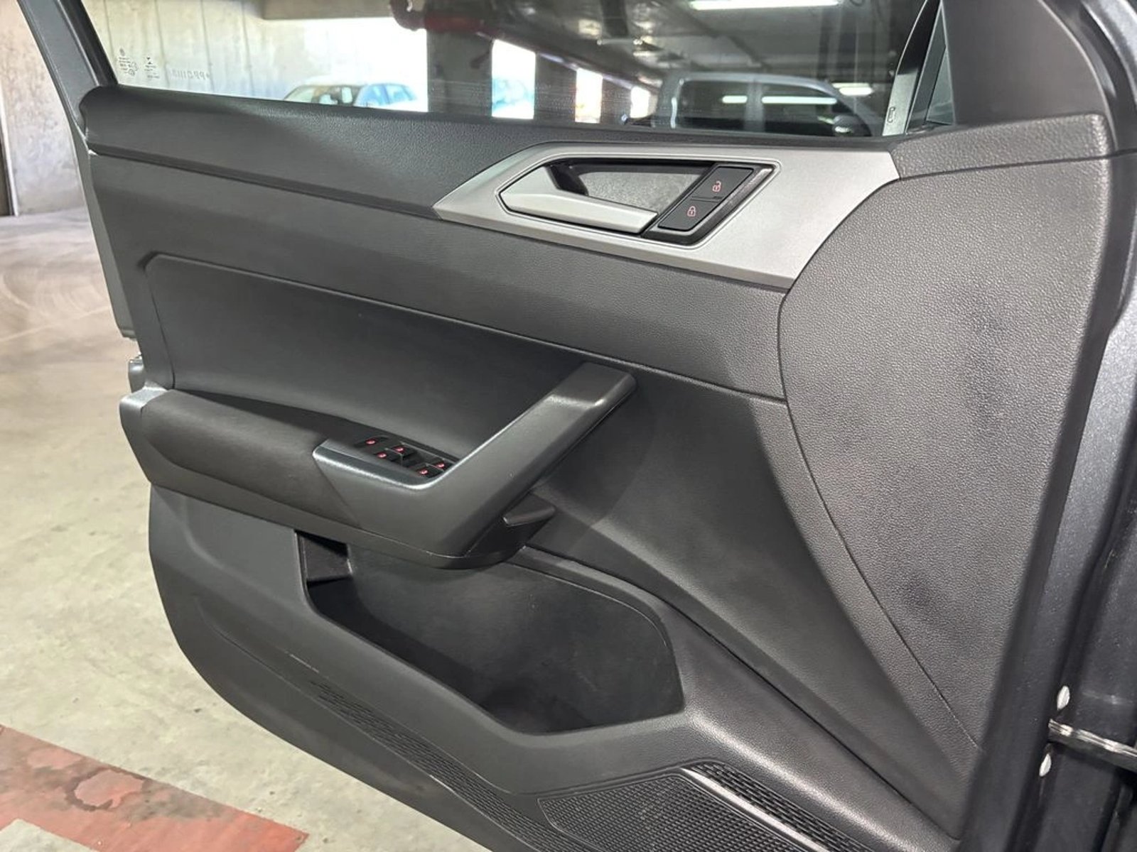 VOLKSWAGEN NIVUS 1.0 HIGHLINE HERO AT 2024 - Imagen 17 de 17