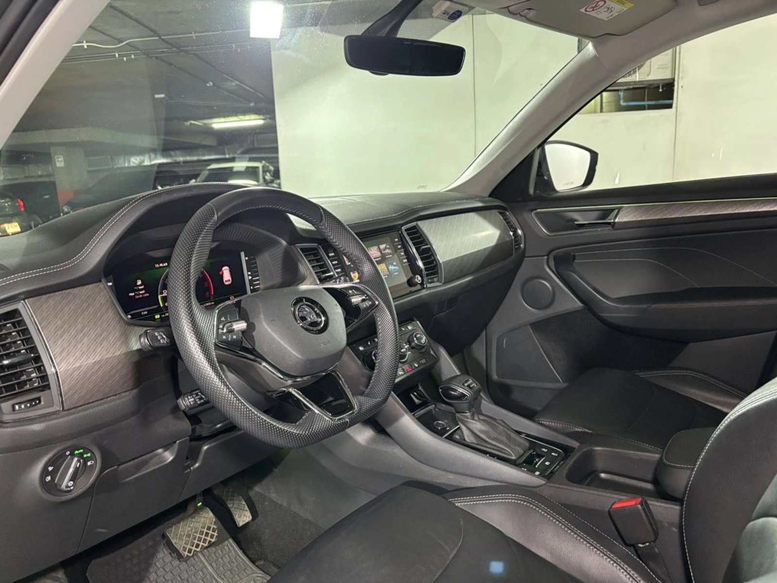 SKODA KODIAQ 2.0 TSI STYLE AT 4X4 2023 - Imagen 11 de 20