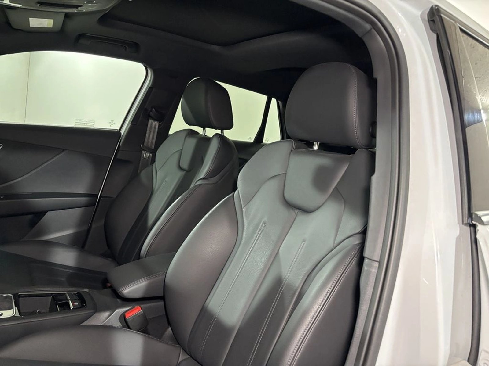 Audi Q2 PI 35 TFSI Sport 2025 - Imagen 10 de 16