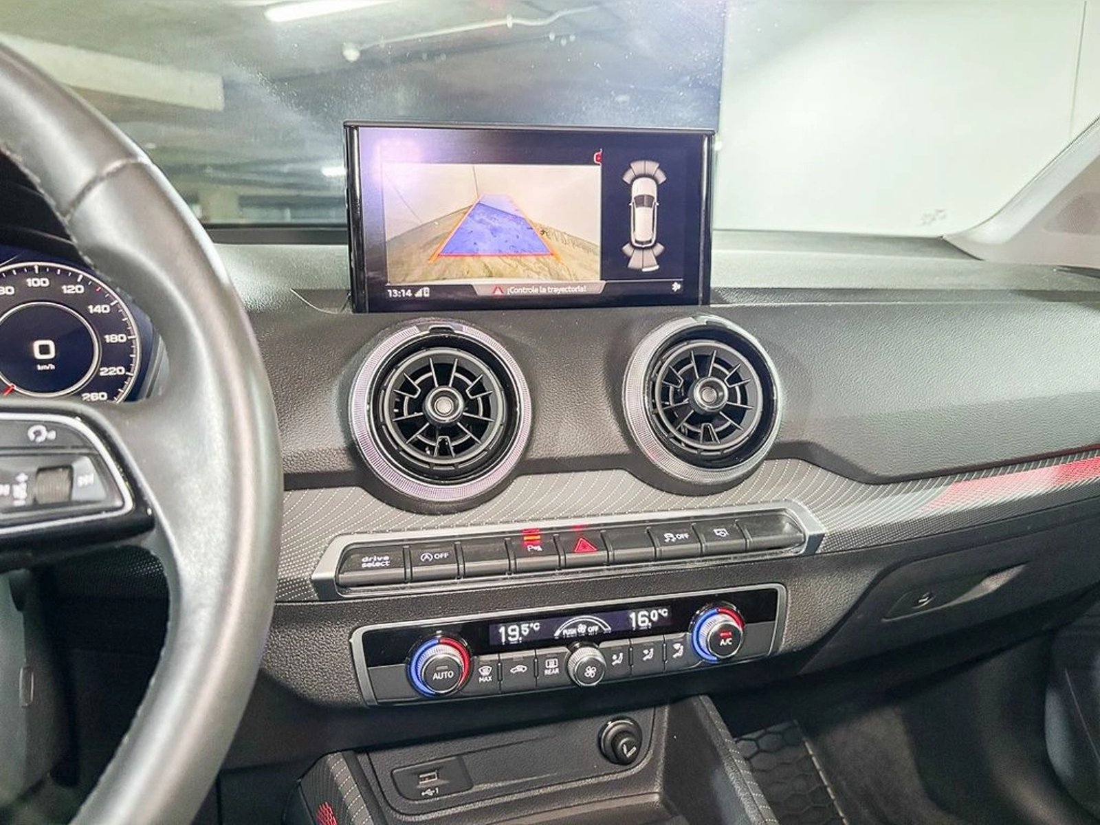 AUDI Q2 35 TFSI 1.4 SPORT AT 2025 - Imagen 11 de 15