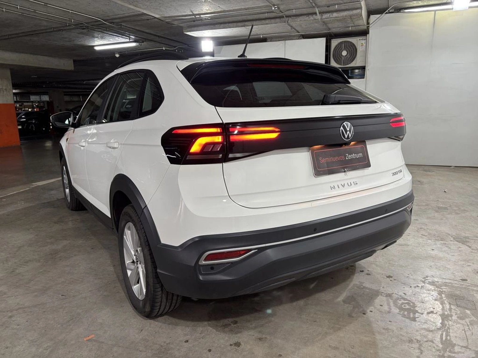 VOLKSWAGEN NIVUS 1.0 TSI COMFORTLINE 2023 - Foto 5 de 16