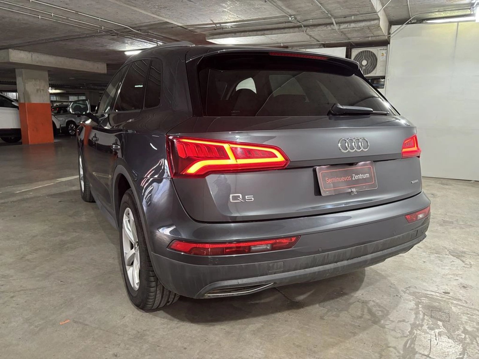 AUDI Q5 2.0 45 TFSI QUATTRO 4X4 HS AT 5P 2019 - Imagen 8 de 18