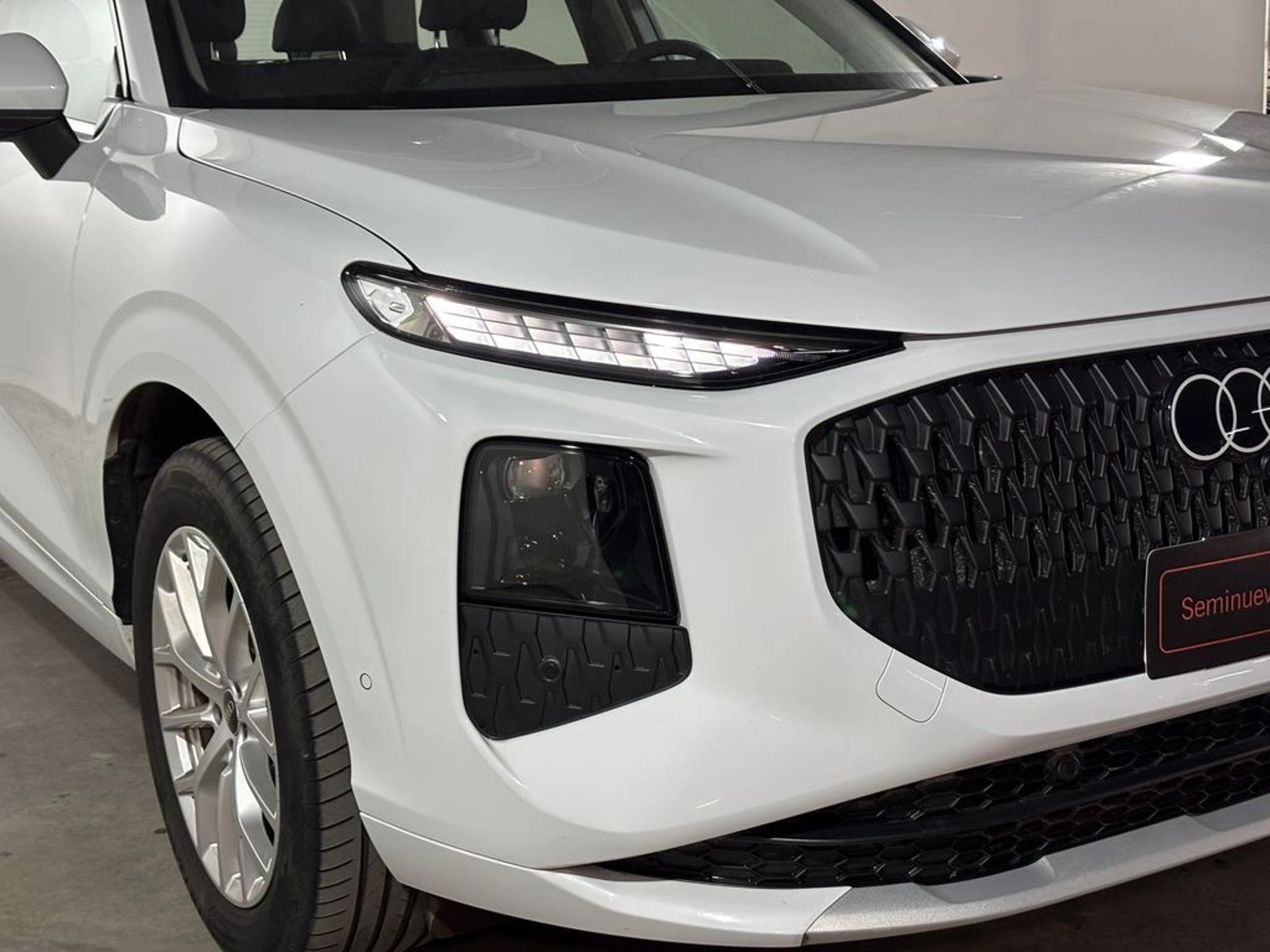 Audi Q3 TFSI 1.5 AUT 2026 - Foto 4 de 20