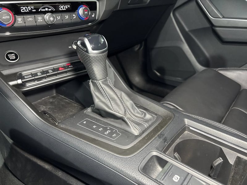 Audi Q3 40 TFSI SPORTBACK 4X4 2.0 AUT 2025 - Imagen 15 de 19