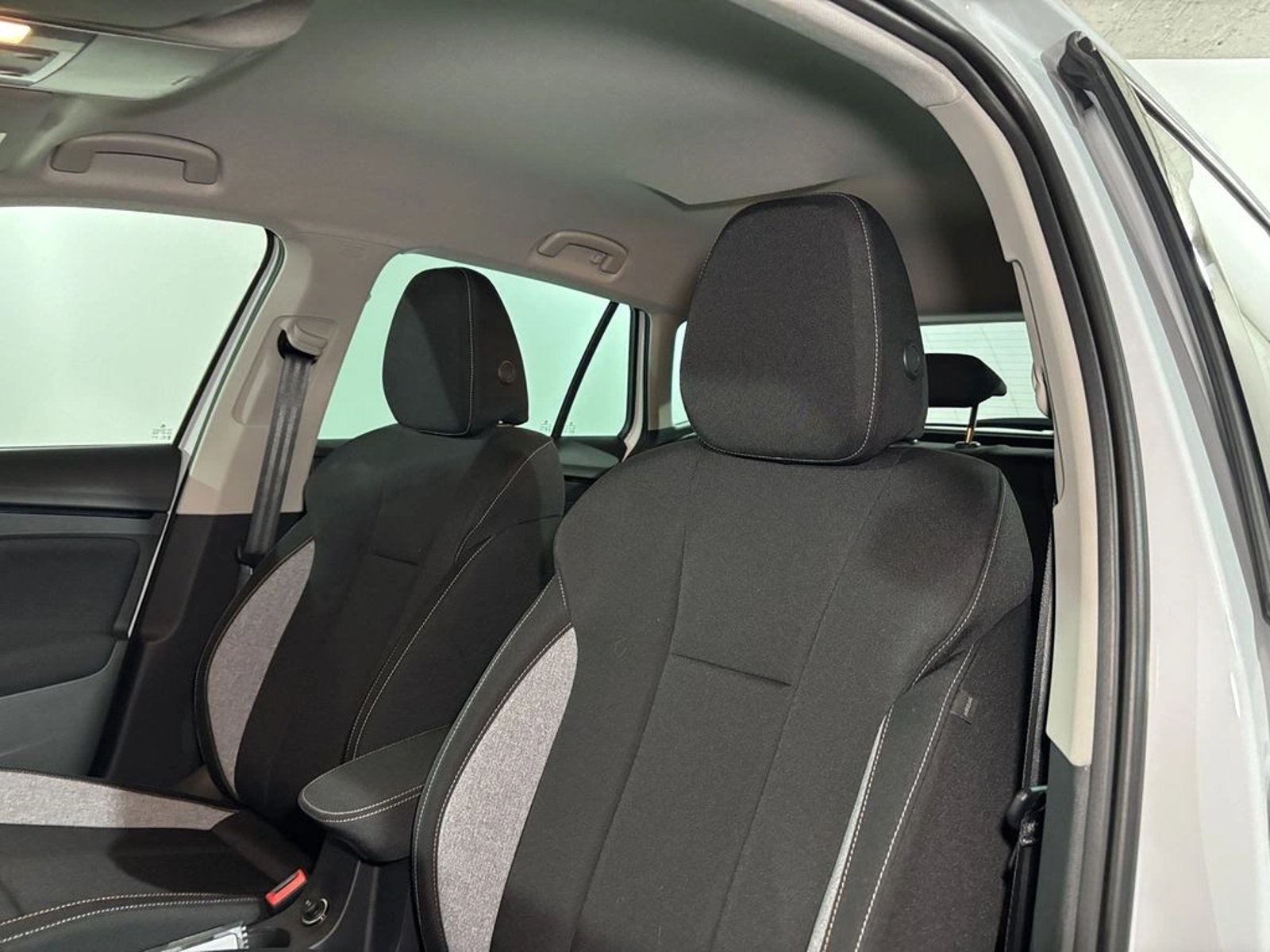 Skoda KAMIQ 1.5 TSI AT - Design 2027 - Imagen 16 de 20