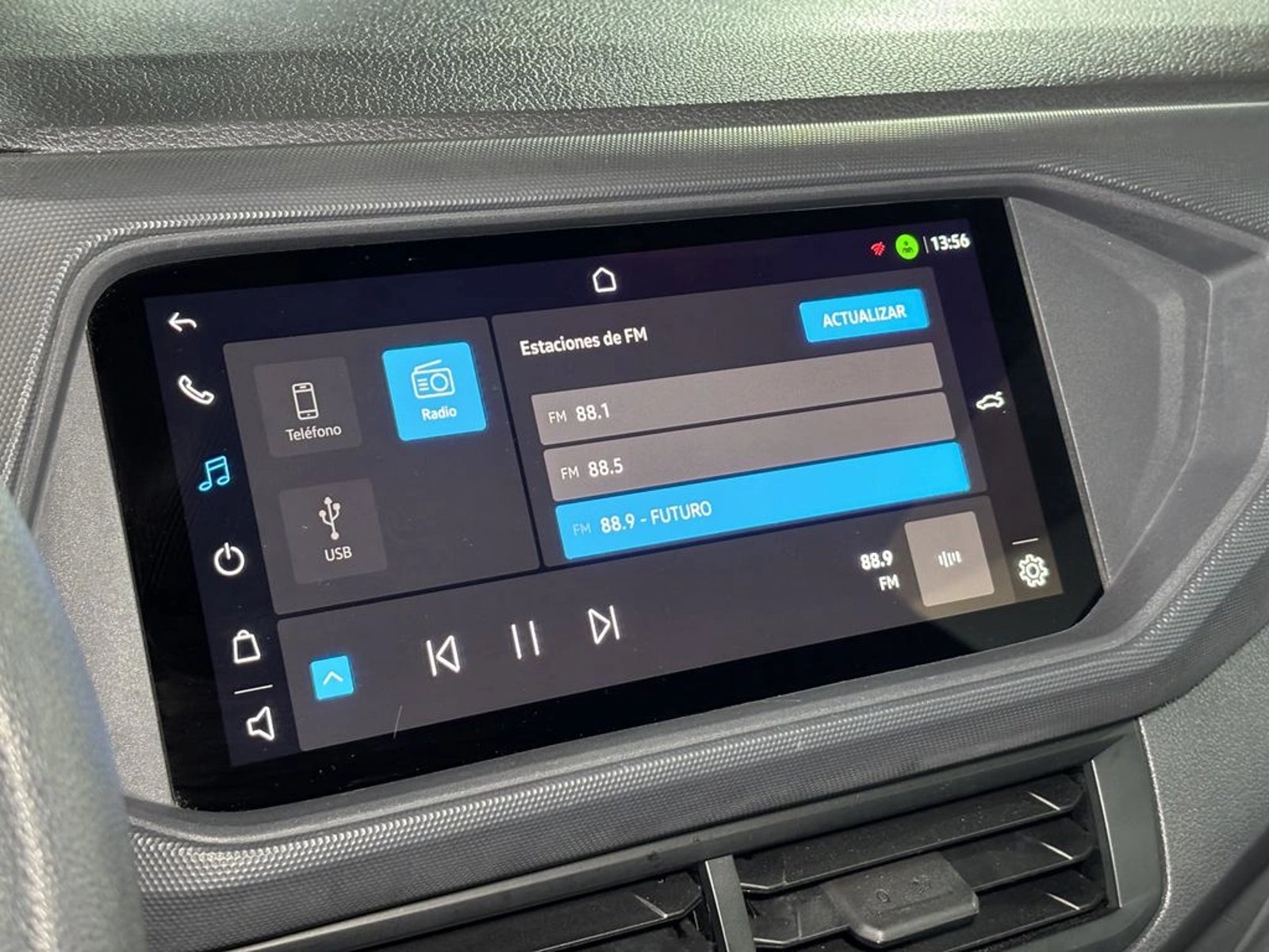 VOLKSWAGEN T-CROSS 1.0 TSI MT Trendline 2024 - Imagen 11 de 14