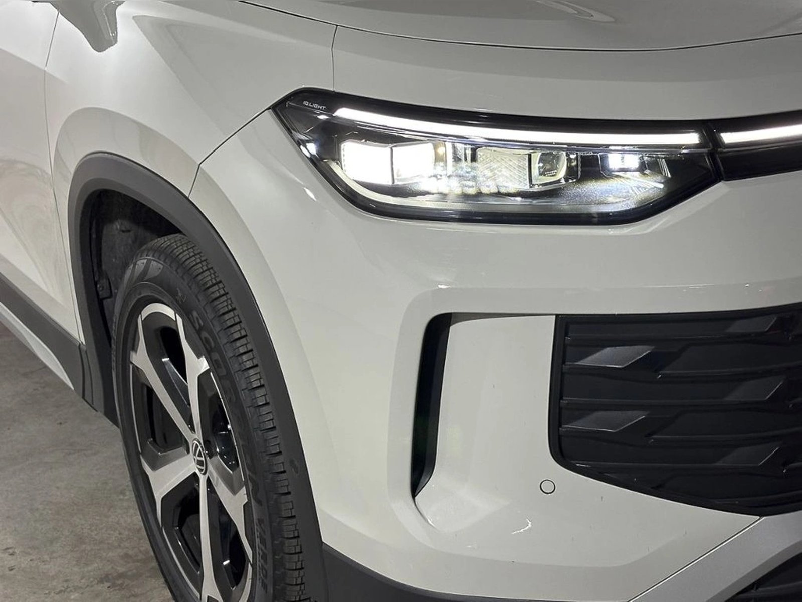 Volkswagen TIGUAN AUT 2026 - Foto 4 de 19