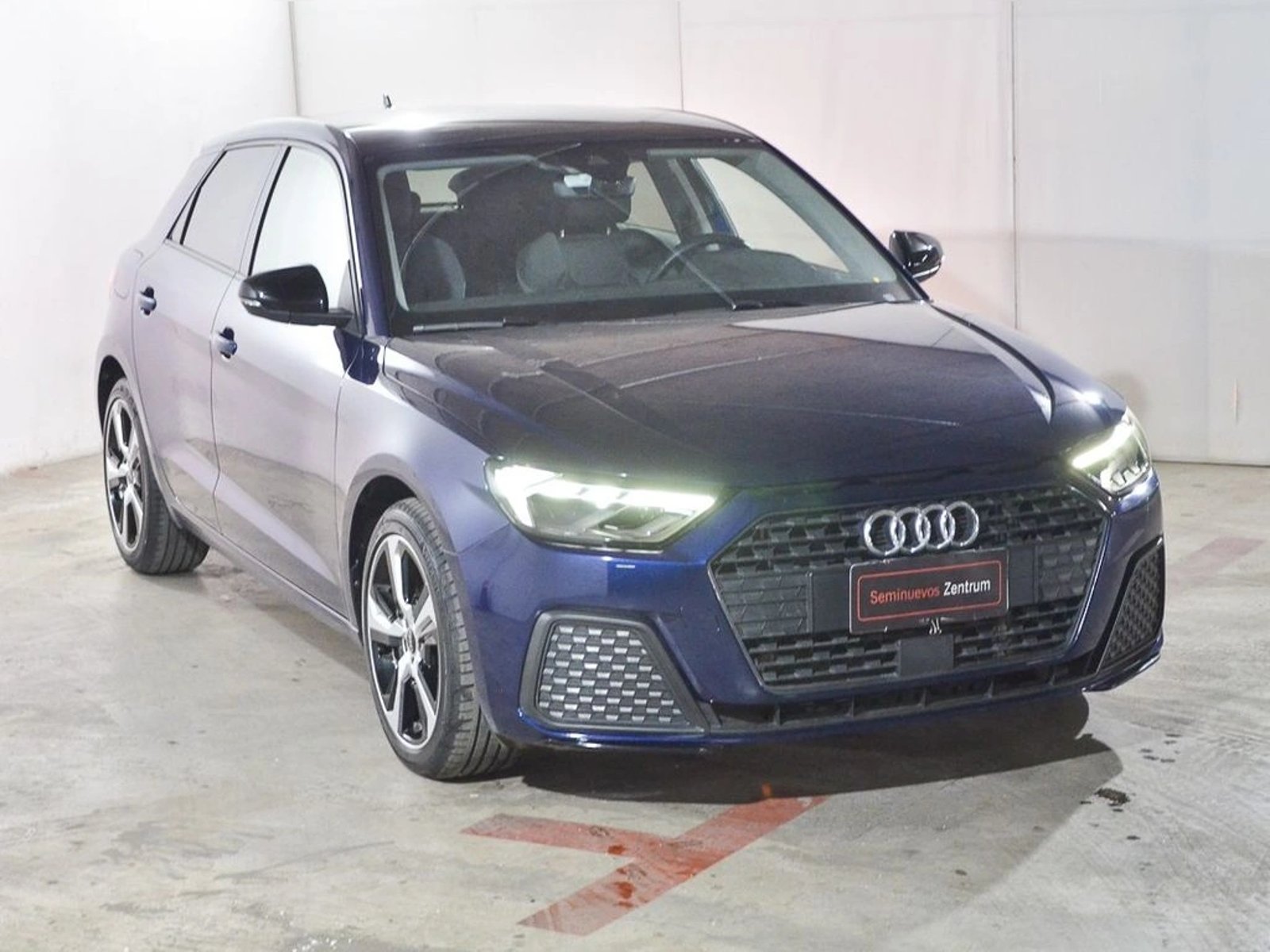 Audi A1 SPORTBACK 30 TFSI SPORT 2024 - Foto 3 de 15