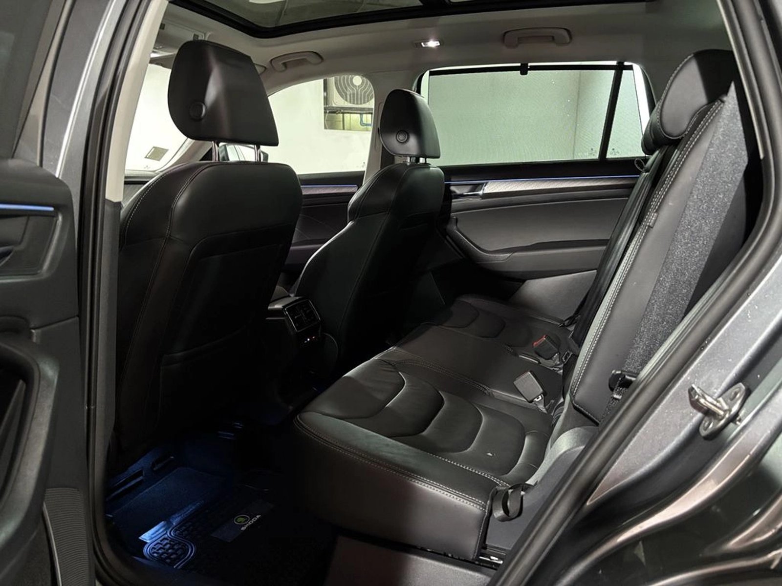 Skoda KODIAQ 2.0 TSI STYLE 4X4 DSG7 AT 5P 2023 - Imagen 14 de 20