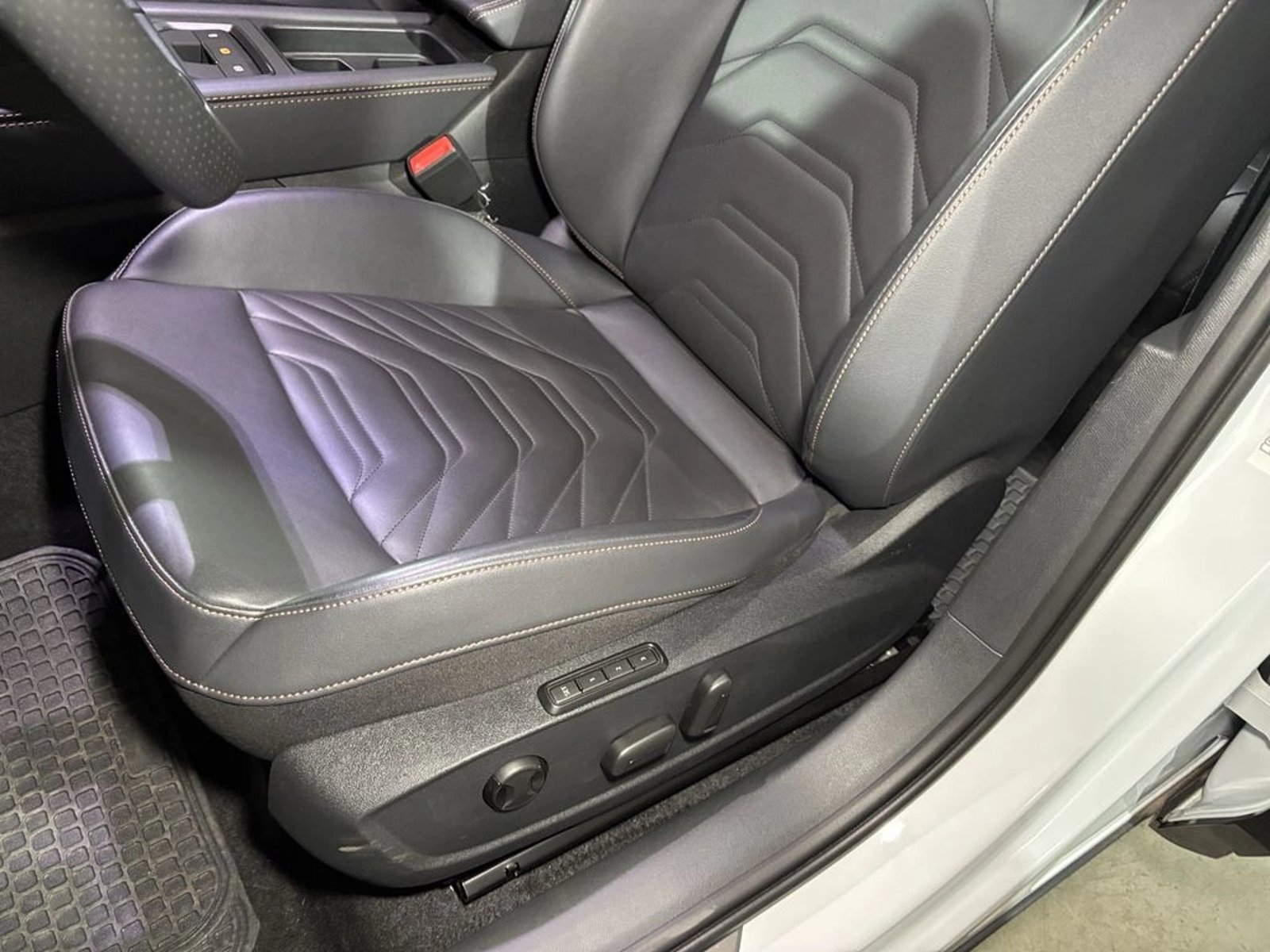 CUPRA FORMENTOR 2.0 TSI AT 4Drive 2026 - Imagen 10 de 18