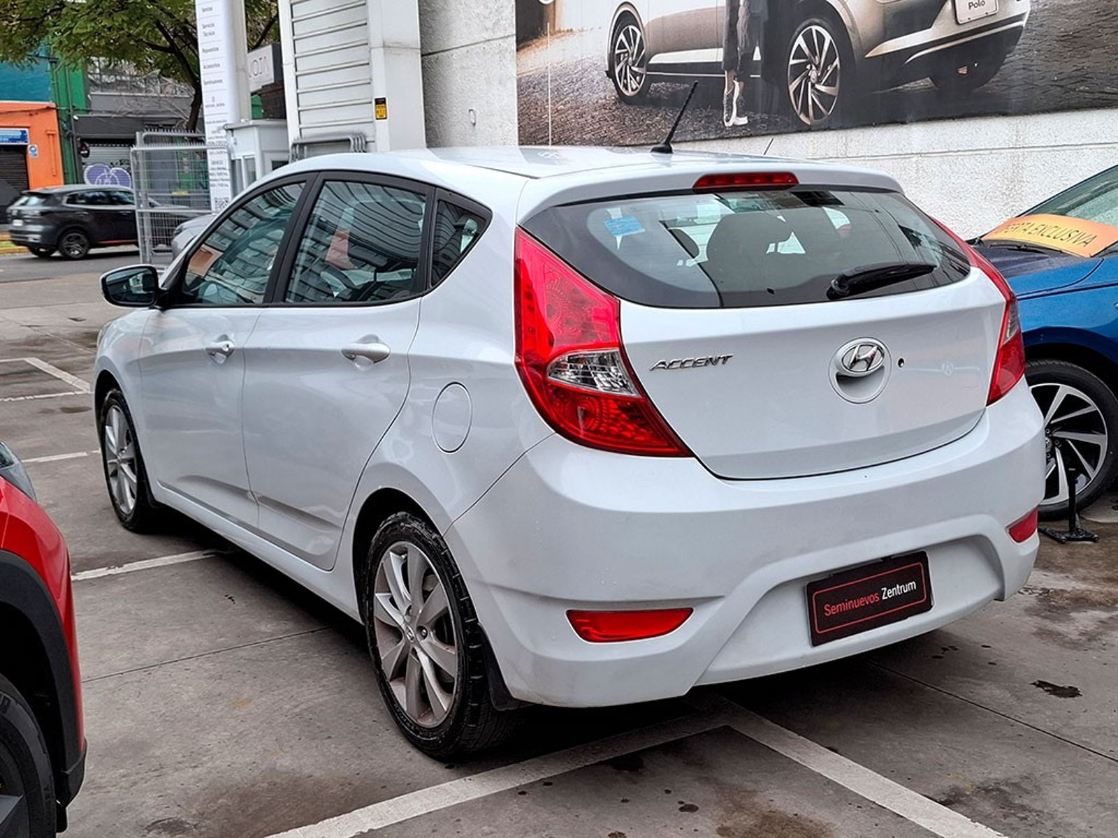 Hyundai ACCENT RB 1.4 2019 - Foto 4 de 20
