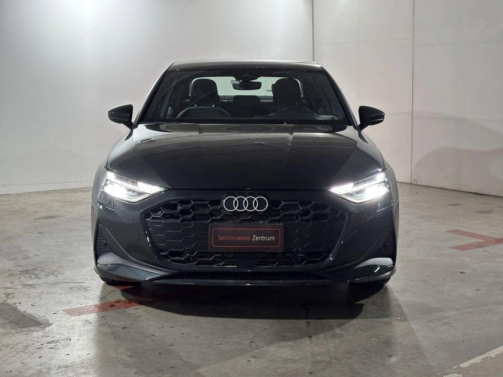 Audi A3 Sedan PI 35 TFSI 2025 - Foto 2 de 17