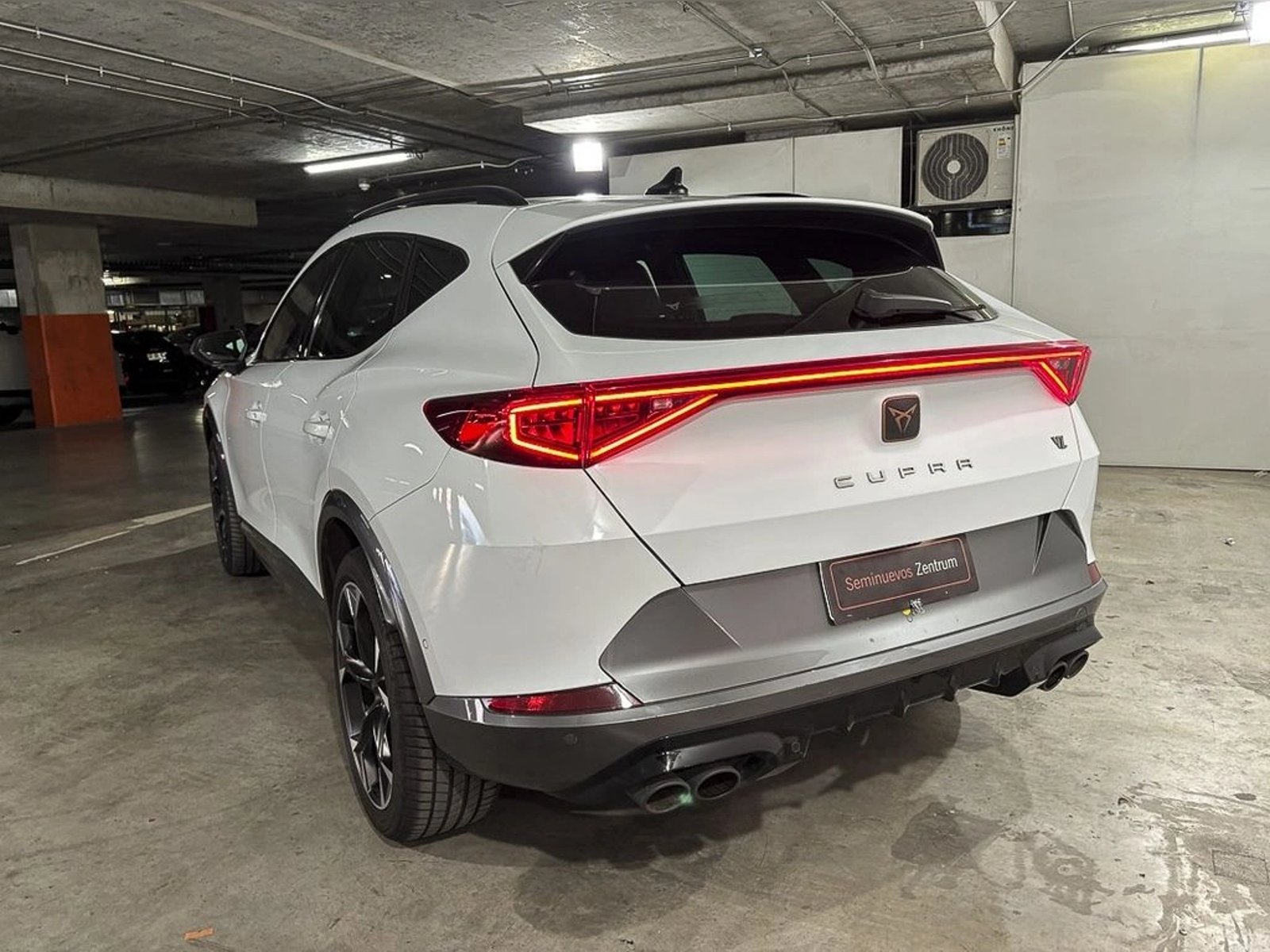 CUPRA FORMENTOR VZ 4DRIVE 4X4 2.0 AUT 2024 - Foto 5 de 16
