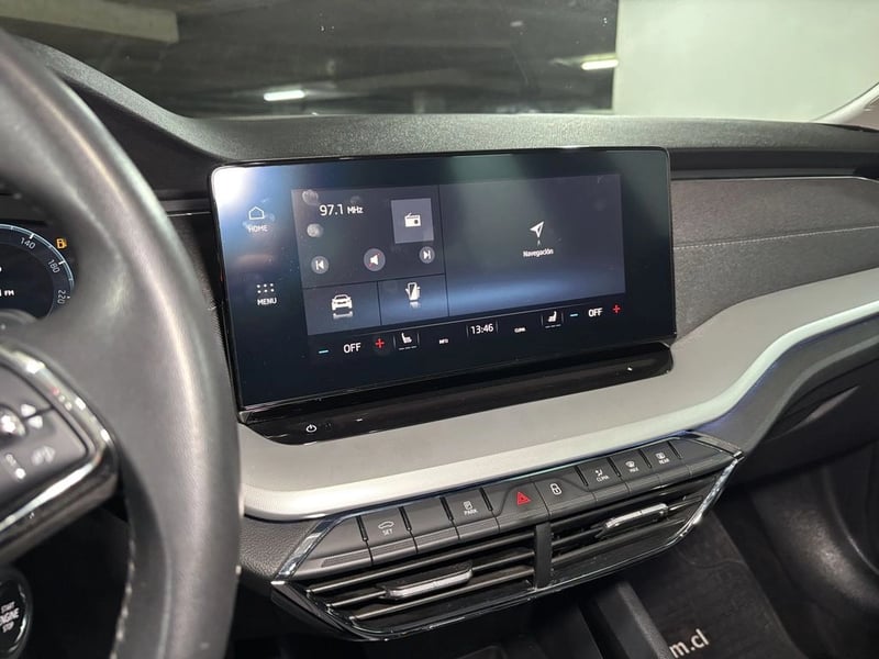 Skoda OCTAVIA 1.4 TSI AT - Design 2025 - Imagen 13 de 15