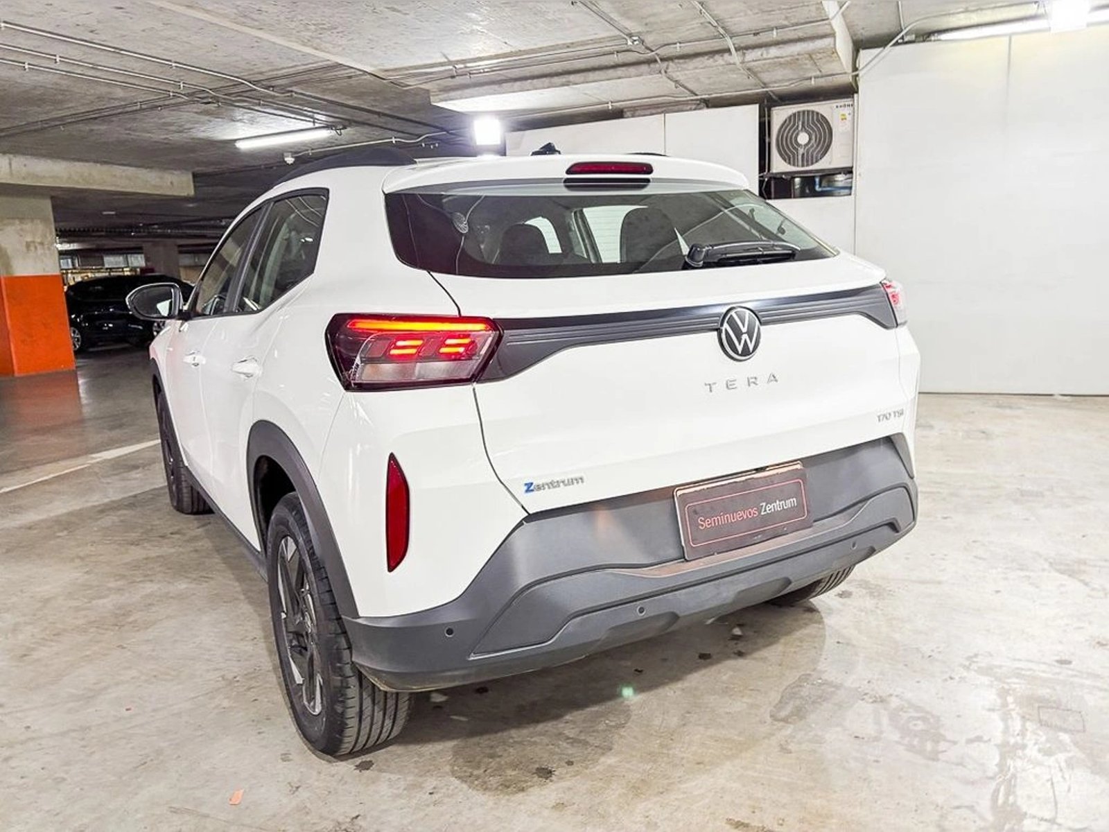 VOLKSWAGEN TERA 1.0 T COMFORTLINE AT 2026 - Imagen 6 de 17