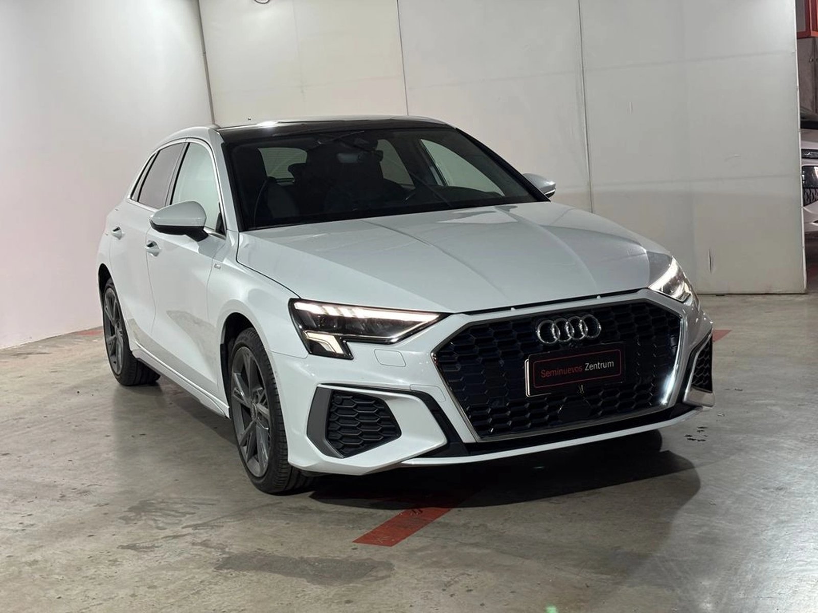 Audi A3 Sportback 35 TFSI Sport 2023 - Foto 3 de 20