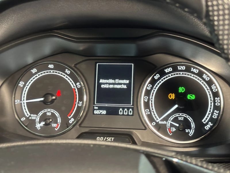 Skoda SCALA 1.0 TSI AMBITION 4X2 DSG AT7 5P 2023 - Imagen 18 de 20