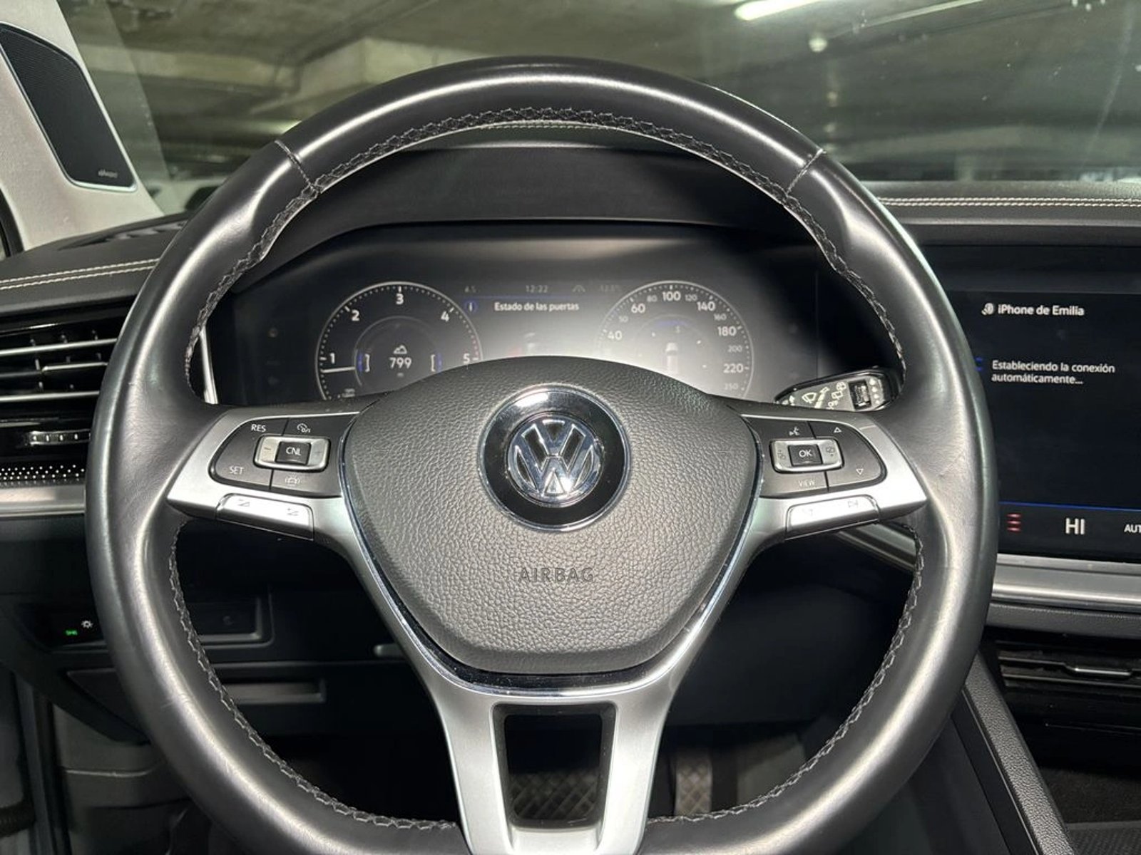 Volkswagen TOUAREG 3.0 V6 TDI LIMITED 4WD AT 5P 2020 - Imagen 18 de 20