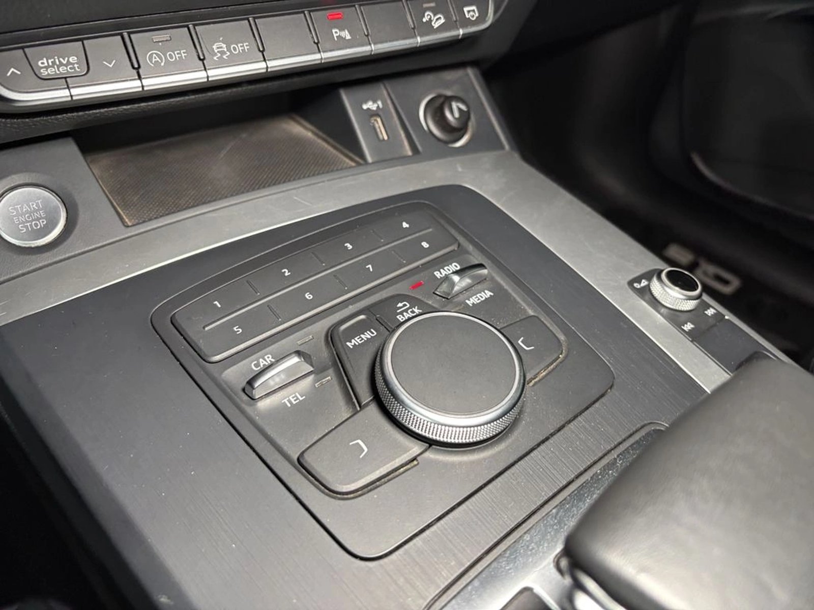 AUDI Q5 2.0 45 TFSI QUATTRO 4X4 HS AT 5P 2019 - Imagen 13 de 18