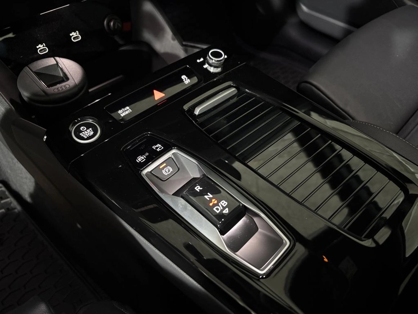 Audi Q6 e-tron ELECTRICO 2026 - Imagen 16 de 20