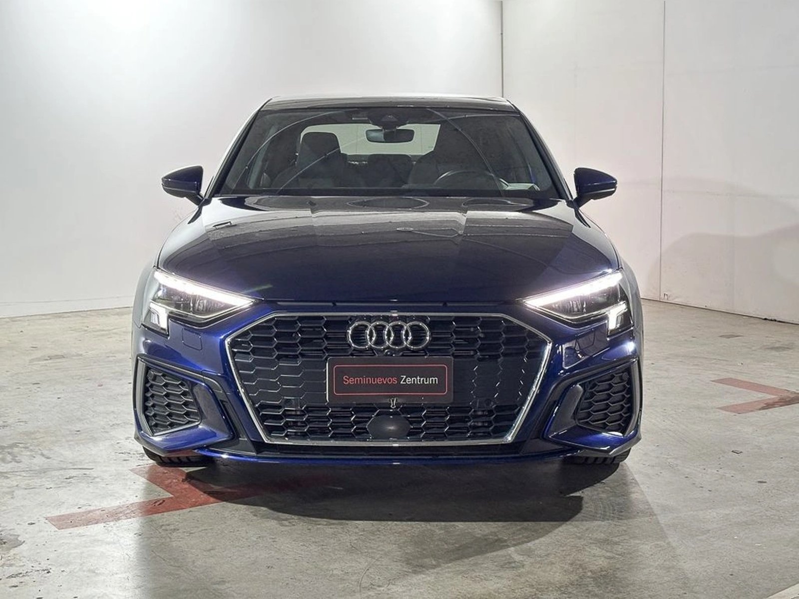 Audi A3 1.4 TFSI 35 4X2 SDN AT 4P 2024 - Foto 2 de 15