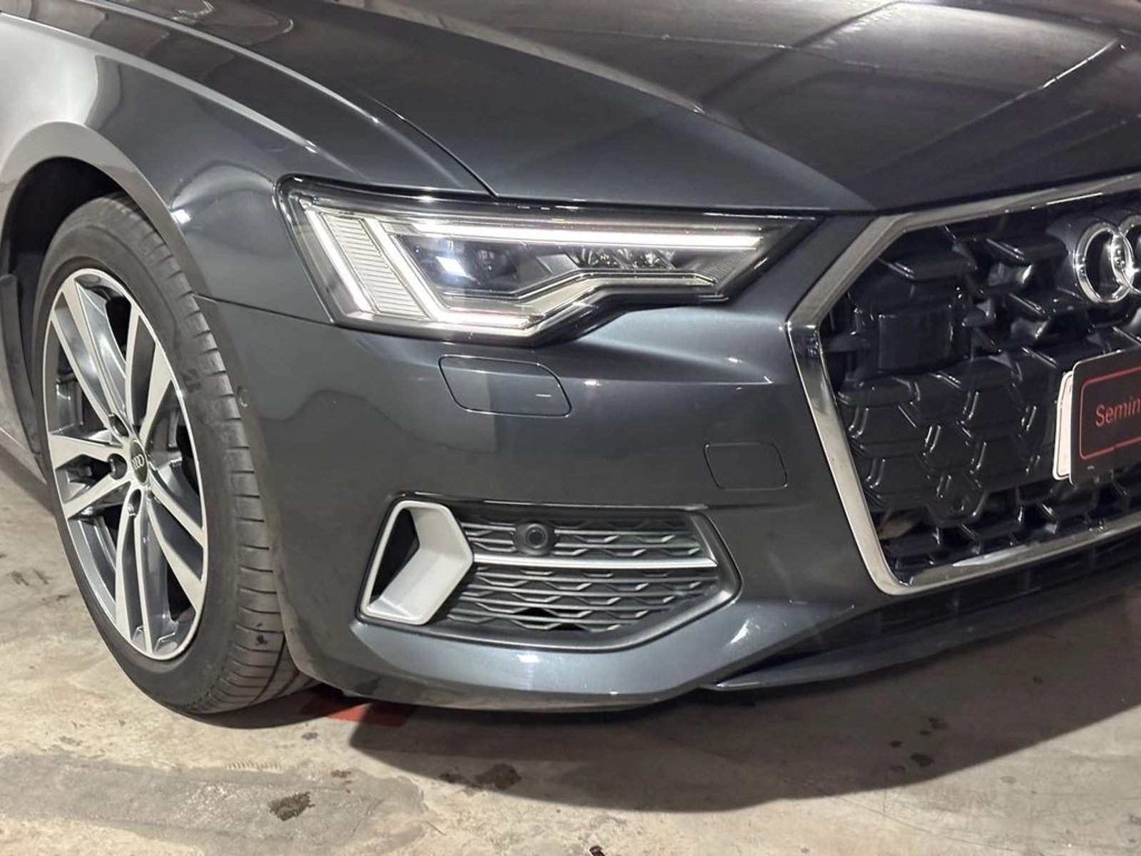 Audi A6 40 TFSI Sport 2024 - Foto 4 de 18
