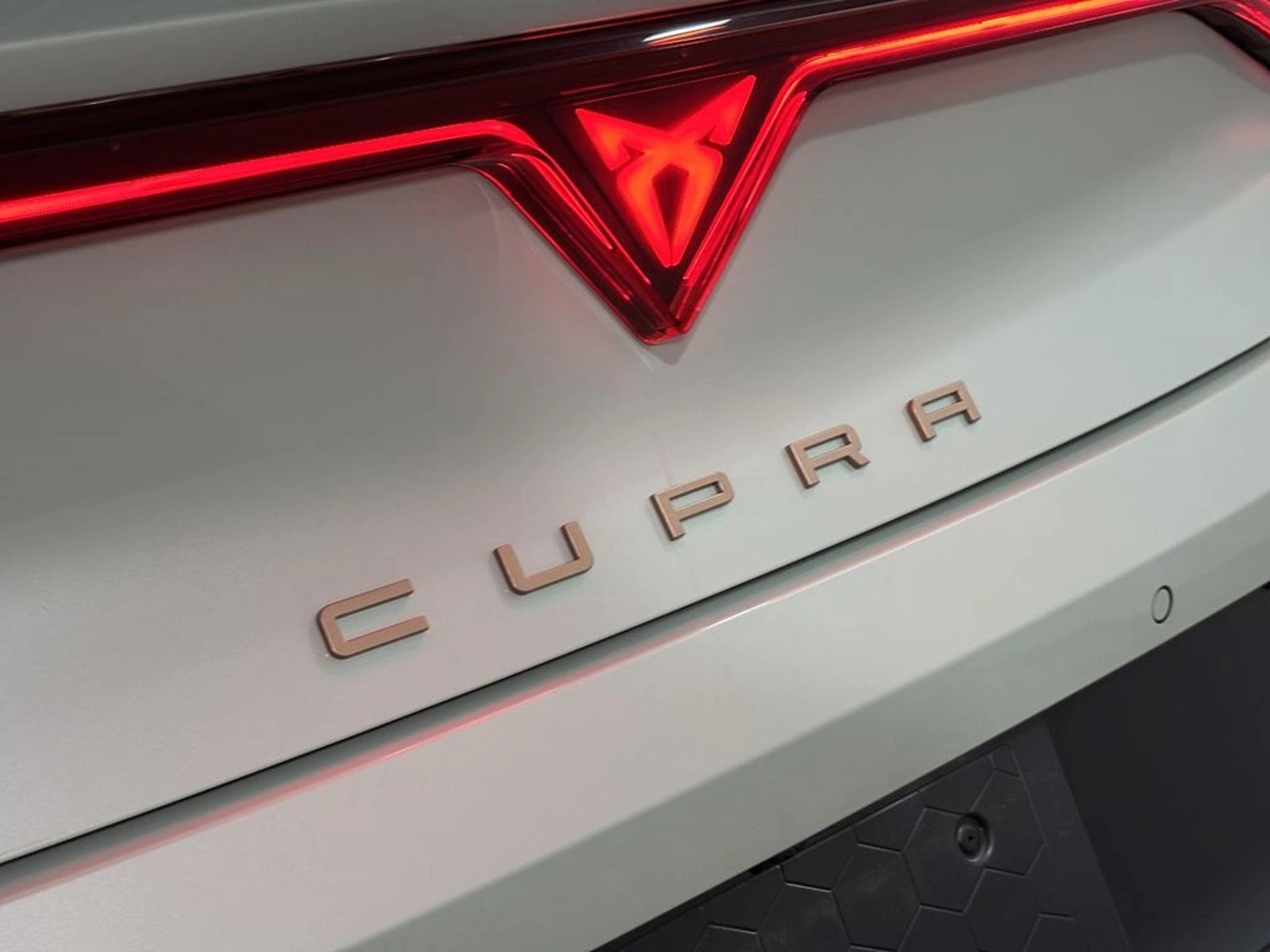 CUPRA LEÓN 1.5 TSI mHEV AT 2025 - Foto 5 de 17