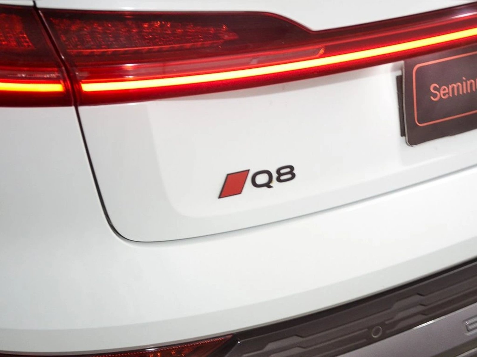 AUDI Q8 e-tron 3.0 55 TFSI SPORT PI QUATTRO 4X4 AT 5P 2025 - Imagen 7 de 19