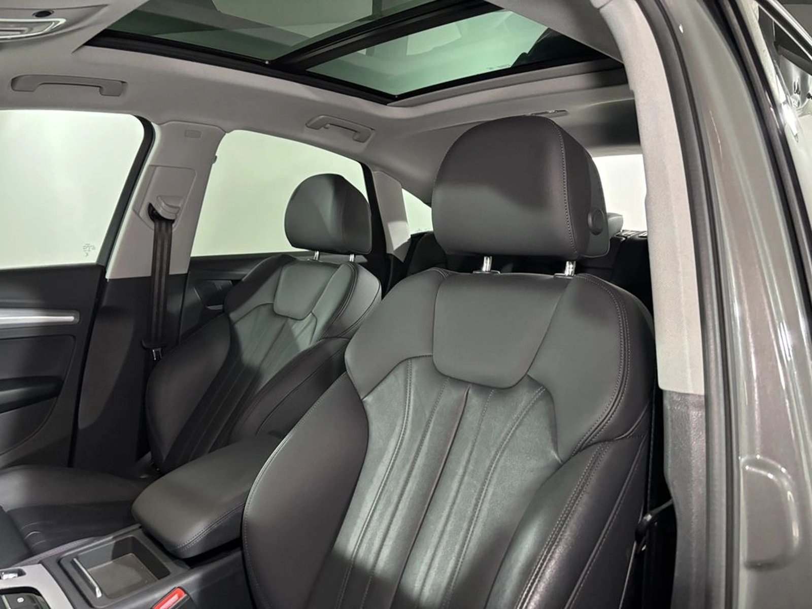 Audi Q5 Sportback 45 TFSI Sport 2024 - Imagen 13 de 20