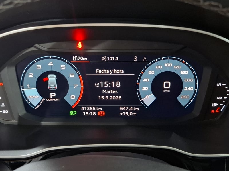 Audi Q3 1.4 35 TFSI S line 2025 - Imagen 16 de 19