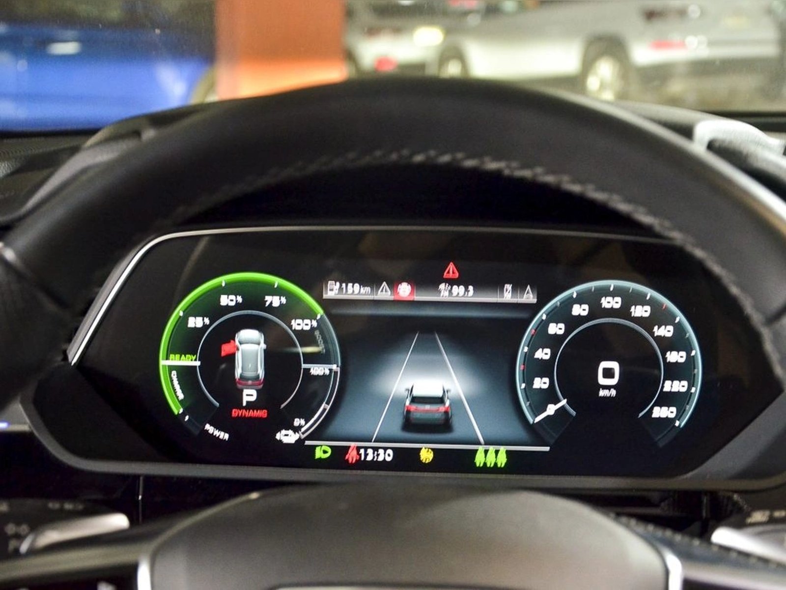 AUDI Q8 e-tron 3.0 55 TFSI SPORT PI QUATTRO 4X4 AT 5P 2025 - Imagen 16 de 19