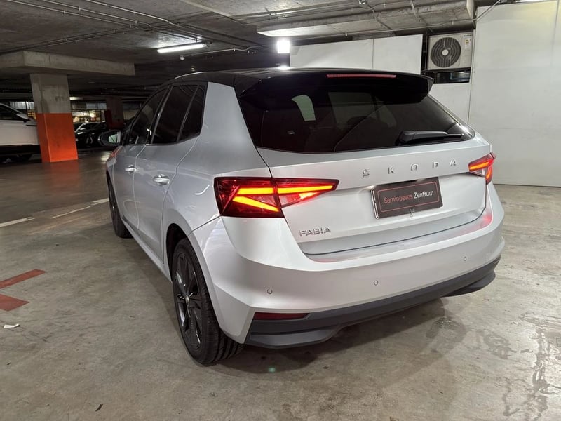 Skoda FABIA 1.0  TSI MT - Style 2024 - Imagen 7 de 20