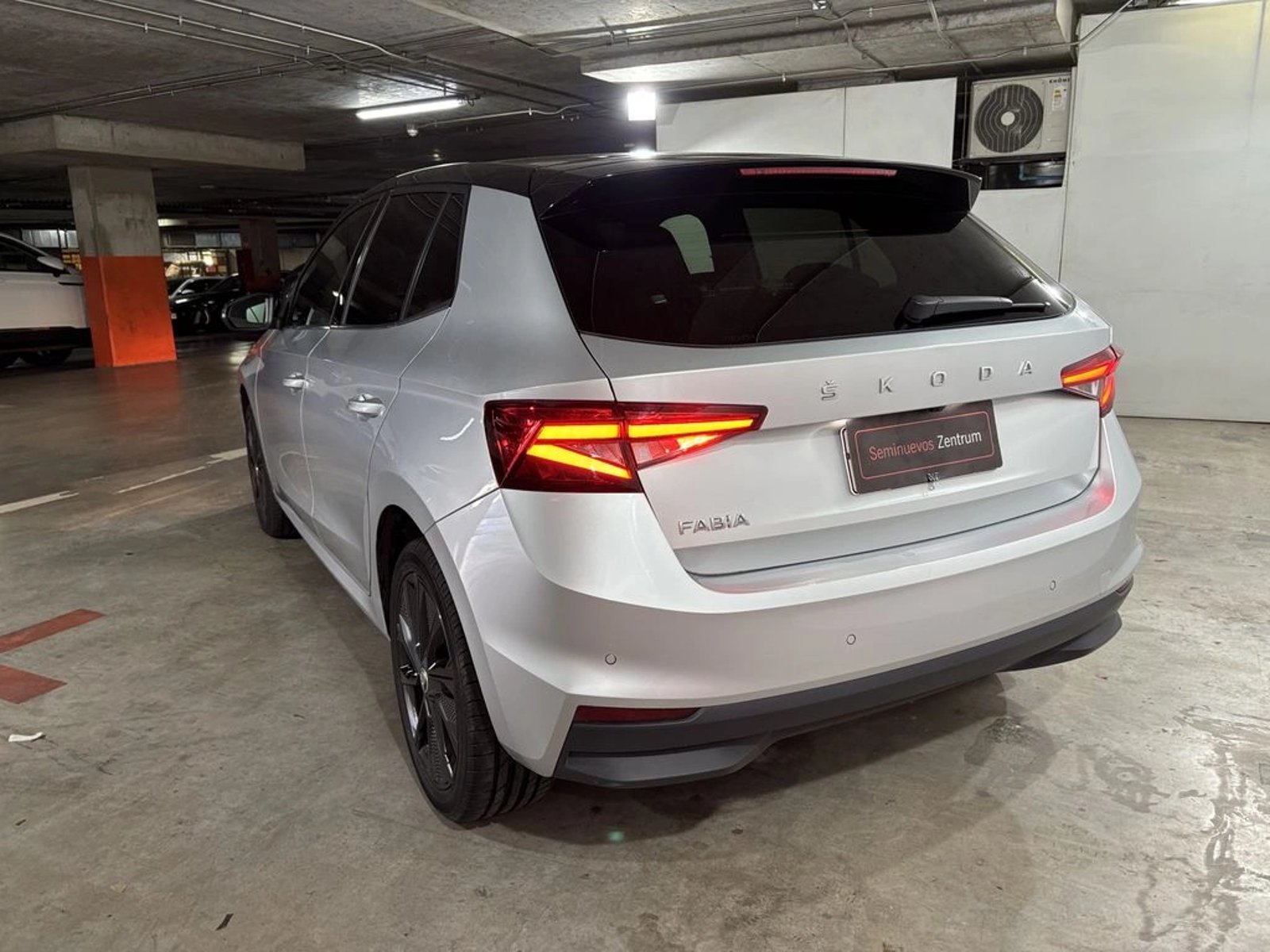 Skoda FABIA 1.0  TSI MT - Style 2024 - Imagen 7 de 20