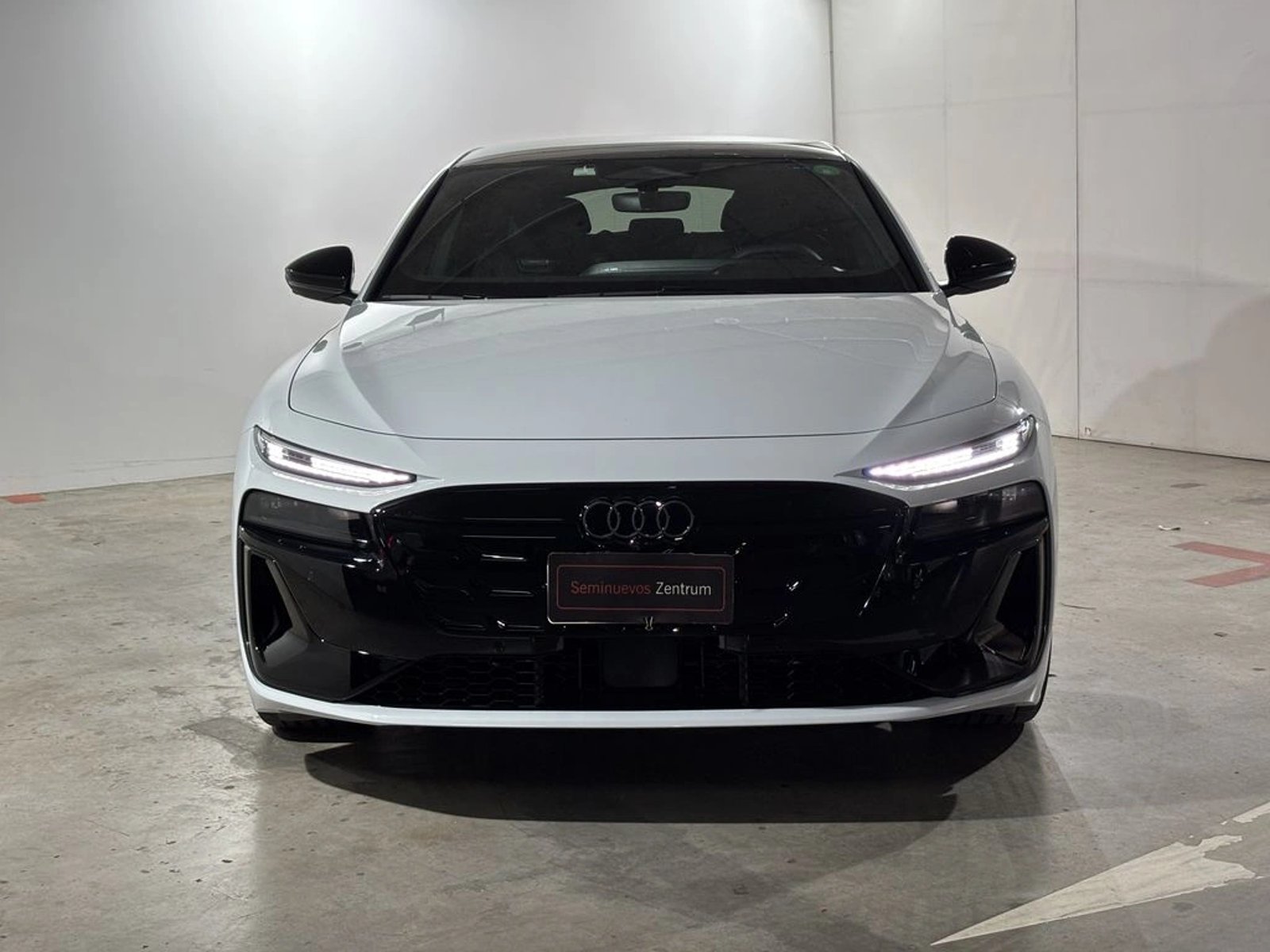 Audi A6 AVANT E-TRON S line 2026 - Foto 2 de 20