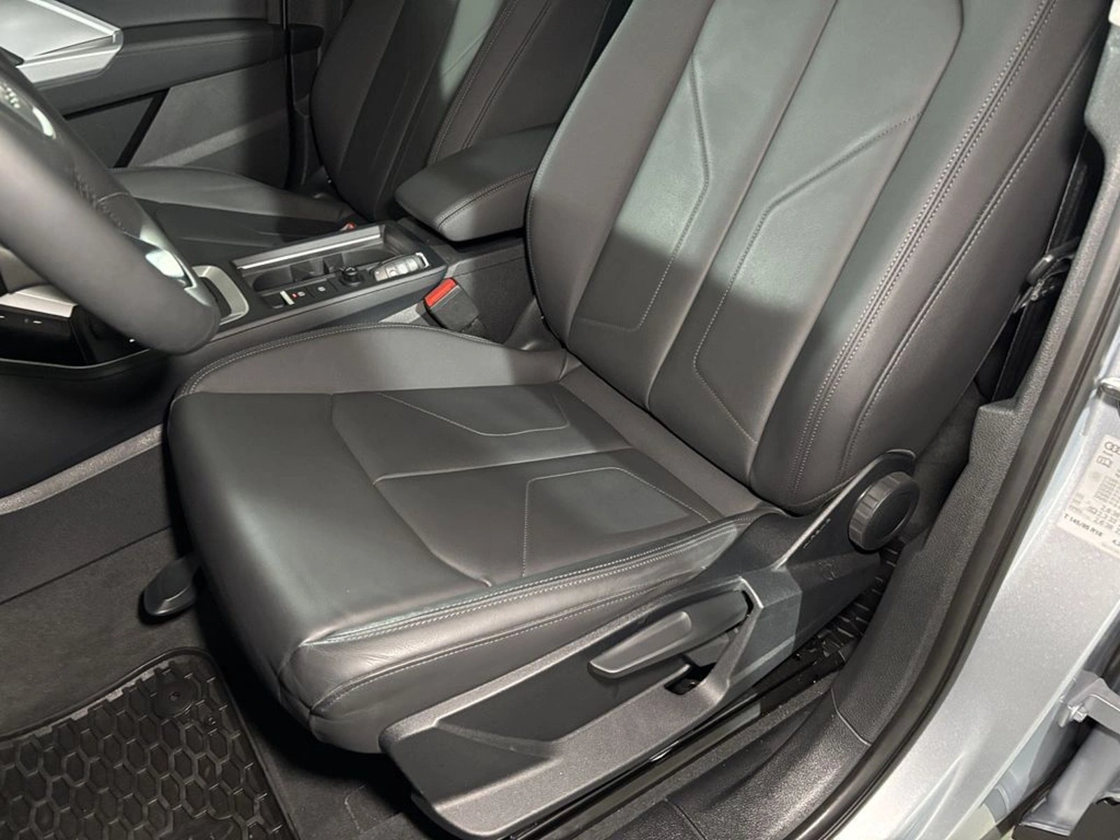 Audi Q3 35 TFSI Urban 2026 - Imagen 13 de 20