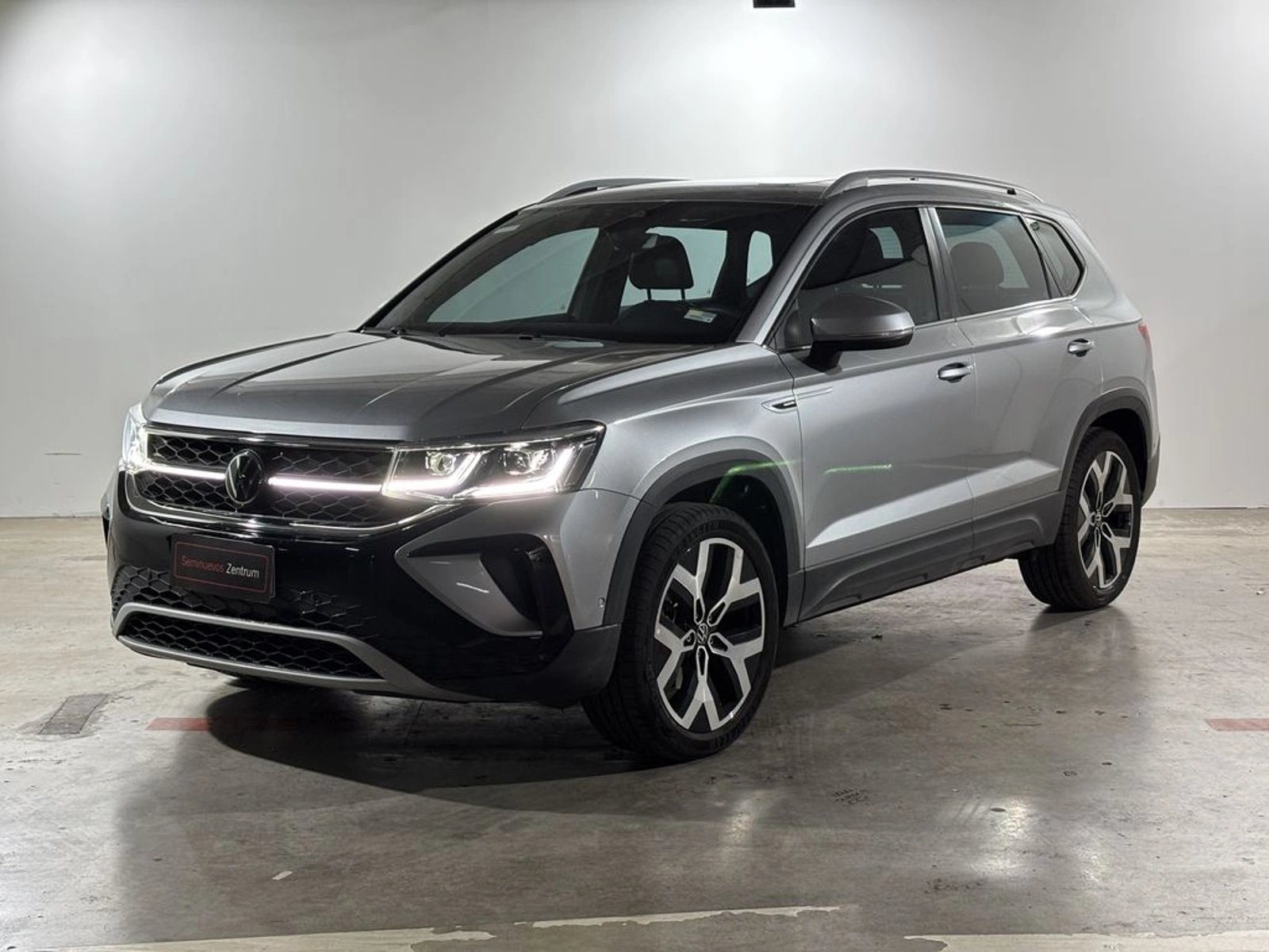 Volkswagen TAOS HIGHLINE AUT 2025 - Foto 4 de 20