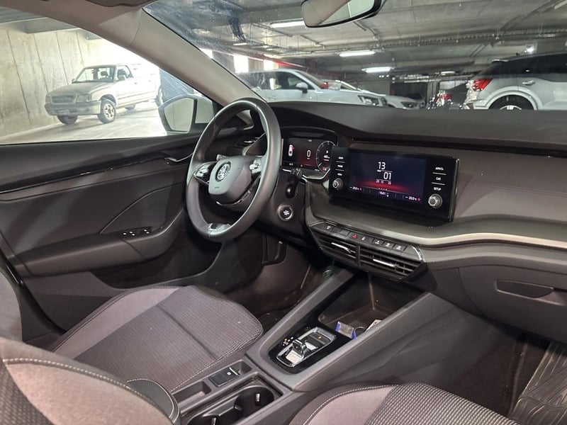 Skoda OCTAVIA 1.4 TSI STYLE AT 2025 - Imagen 7 de 20