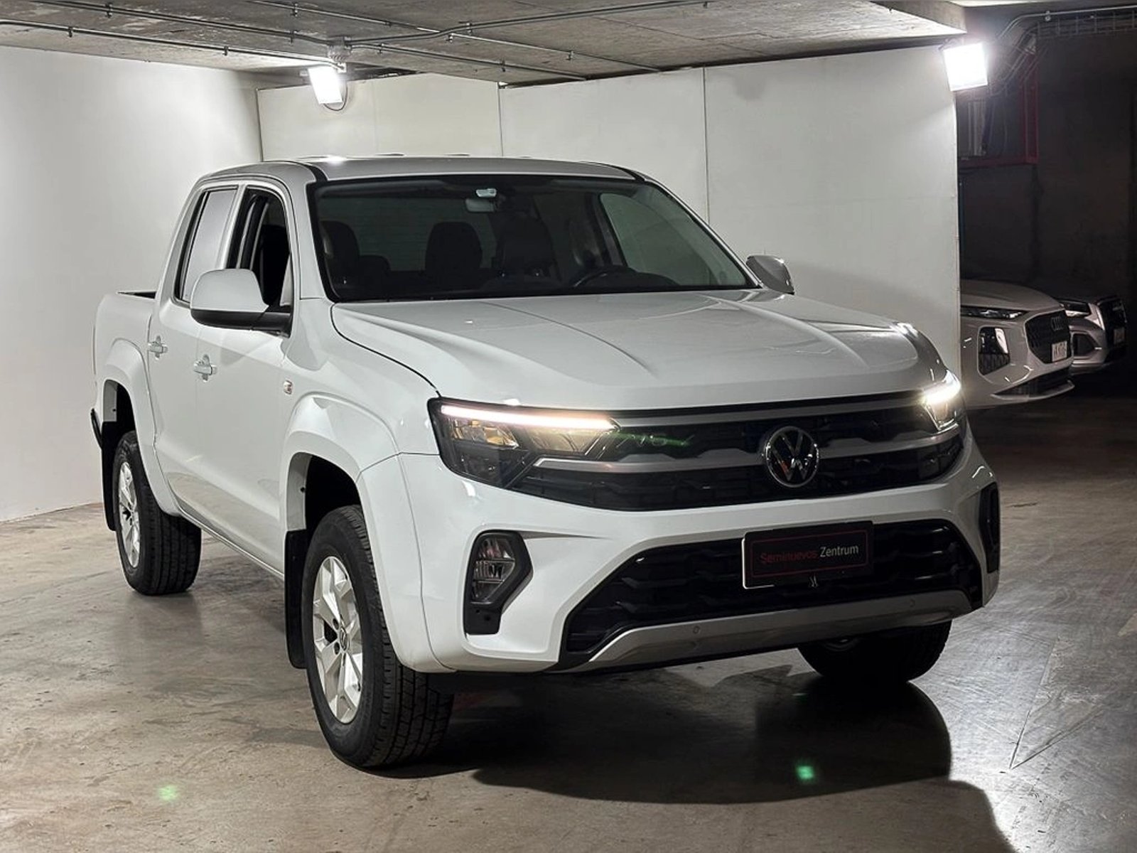 Volkswagen AMAROK V6 3.0 TDI AT Comfortline 4Motion 2026 - Foto 3 de 16