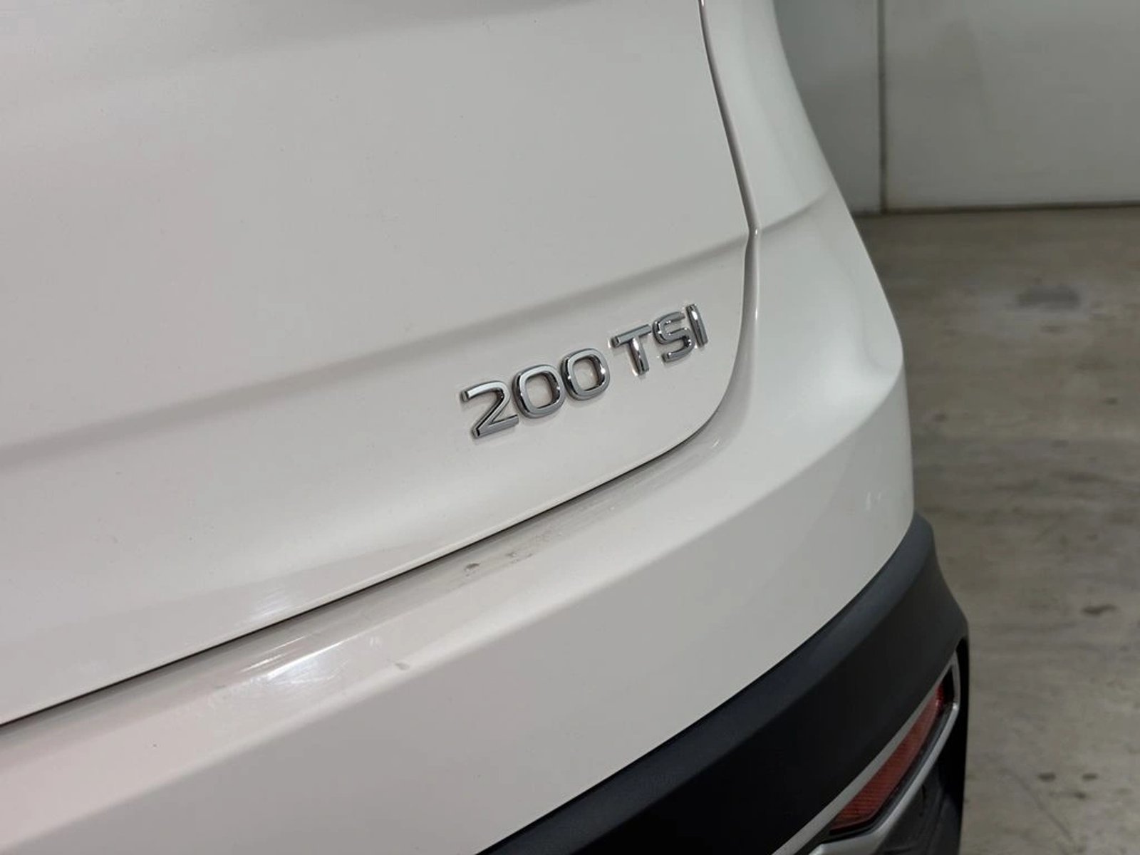 VOLKSWAGEN NIVUS 1.0 TSI COMFORTLINE 2023 - Imagen 6 de 16