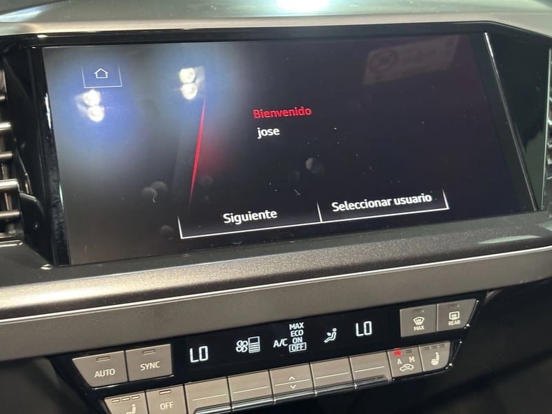 Audi Q4 SPORTBACK E TRON S LINE AUT 2025 - Imagen 15 de 19