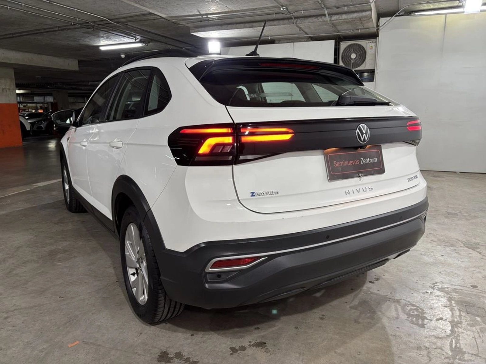 Volkswagen NIVUS 1.0 TSI AT Comfortline 2023 - Foto 5 de 17