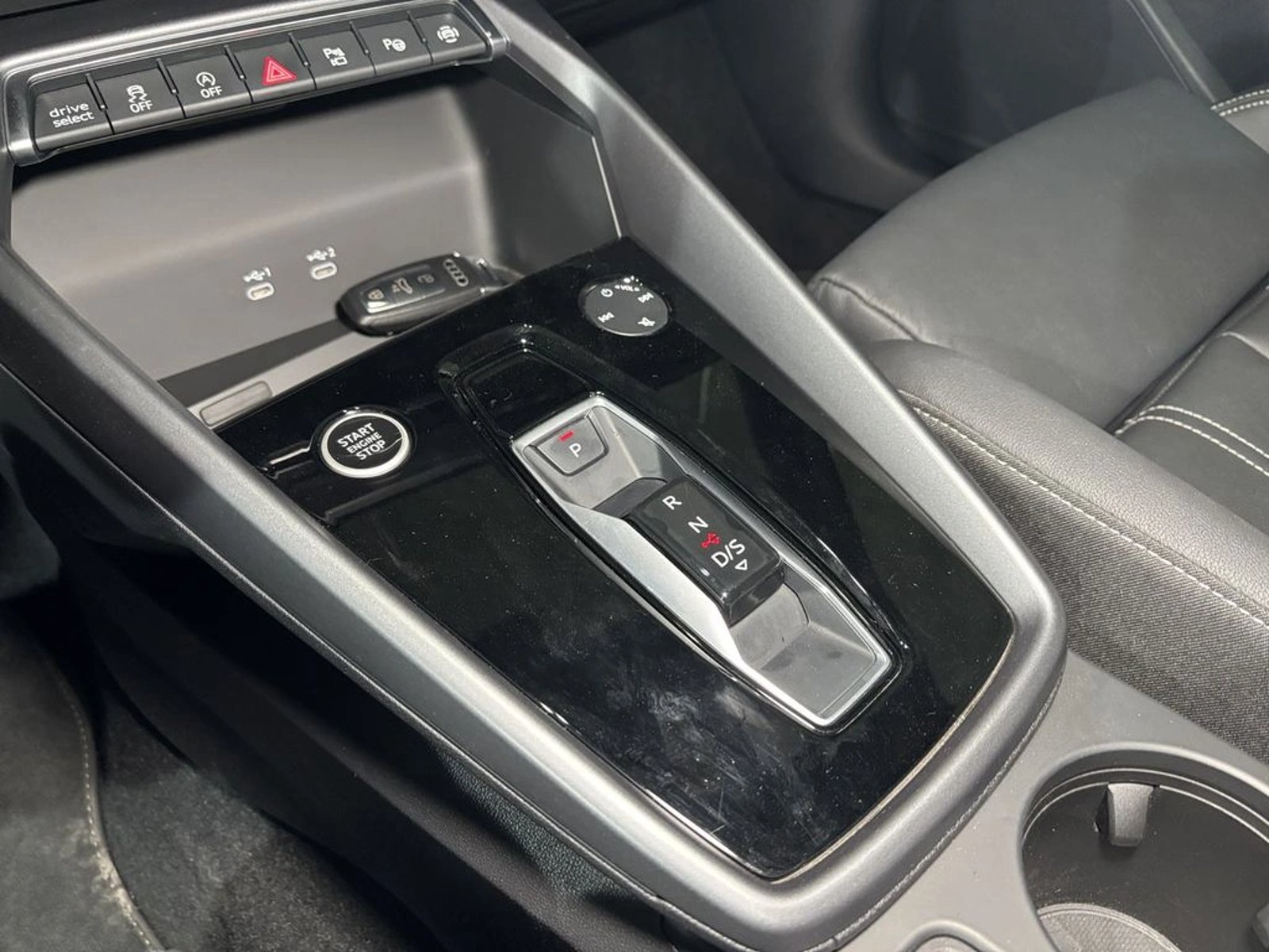 Audi A3 Sportback PI 35 TFSI S line MHEV 2026 - Imagen 14 de 18