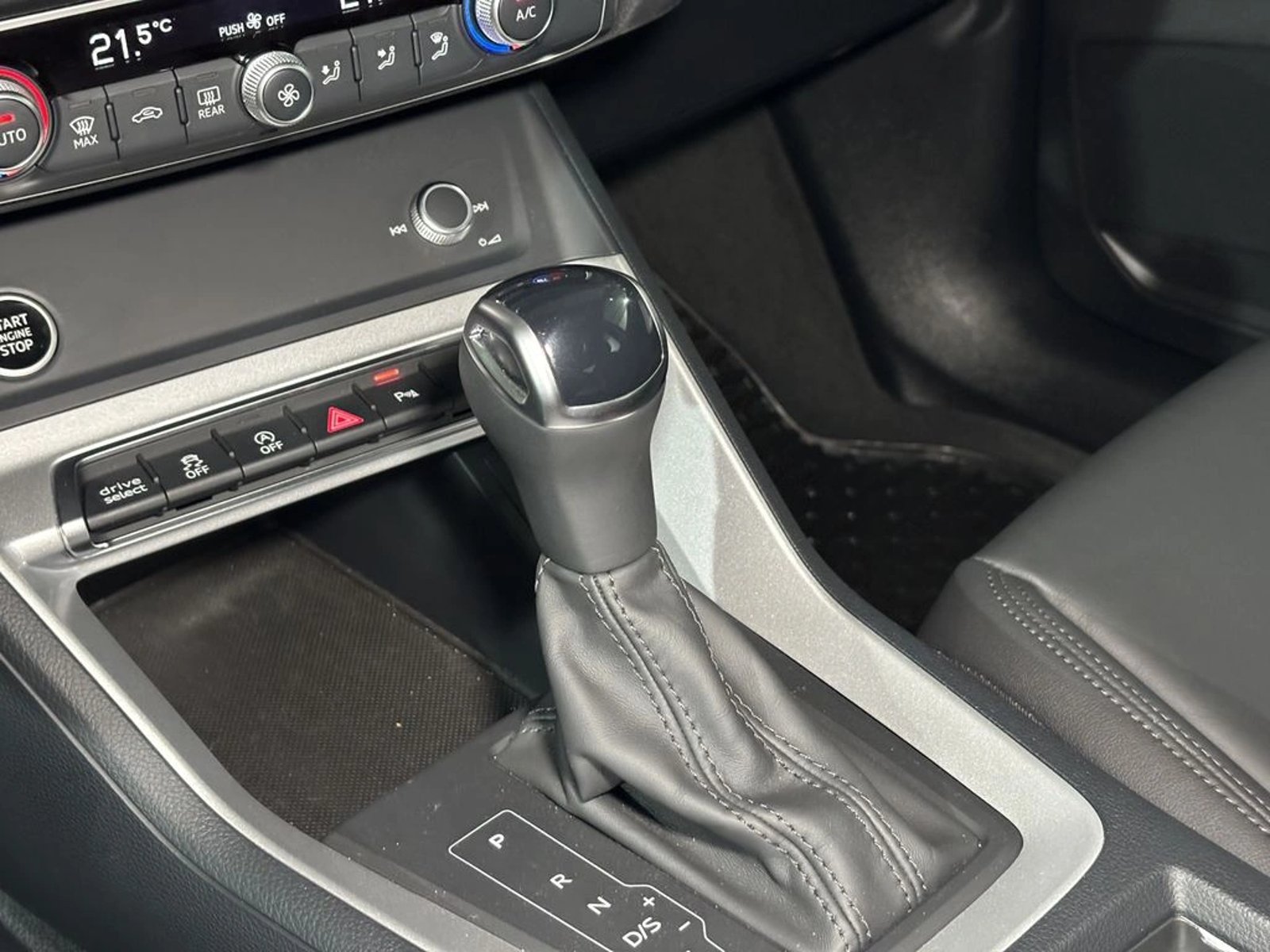 Audi Q3 35 TFSI Urban 2026 - Imagen 15 de 20