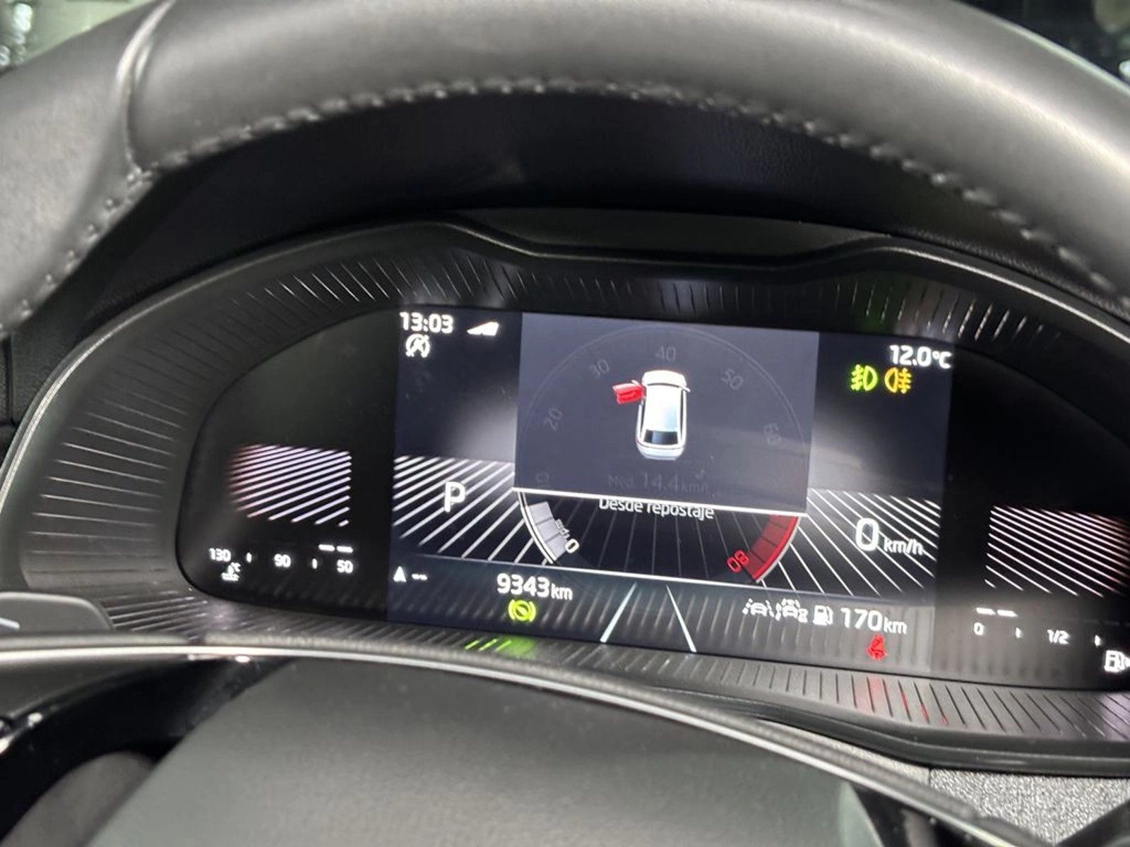 Skoda SCALA 1.5 TSI AT - Design 2025 - Imagen 14 de 16