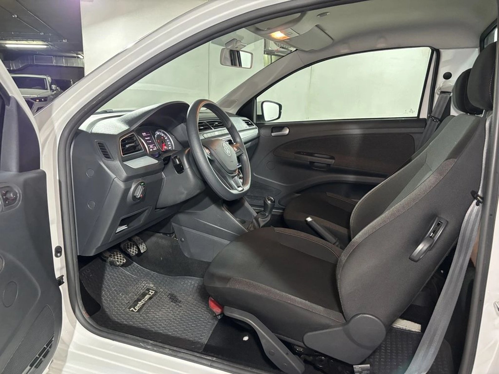 Volkswagen SAVEIRO 1.6 MT Cabina Simple Lite 2026 - Imagen 9 de 16