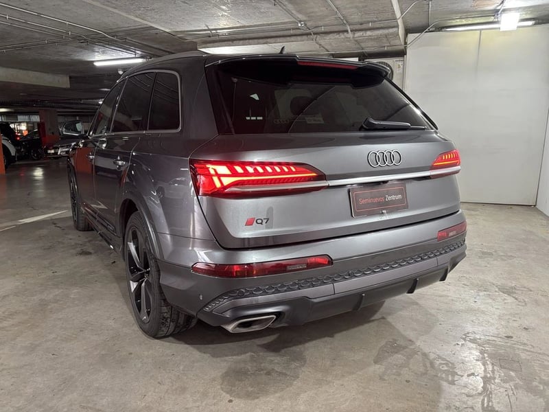 Audi Q7 3.0 55 TFSI SPORT PI QUATTRO 4X4 7PAS AT 5P 2025 - Imagen 8 de 20