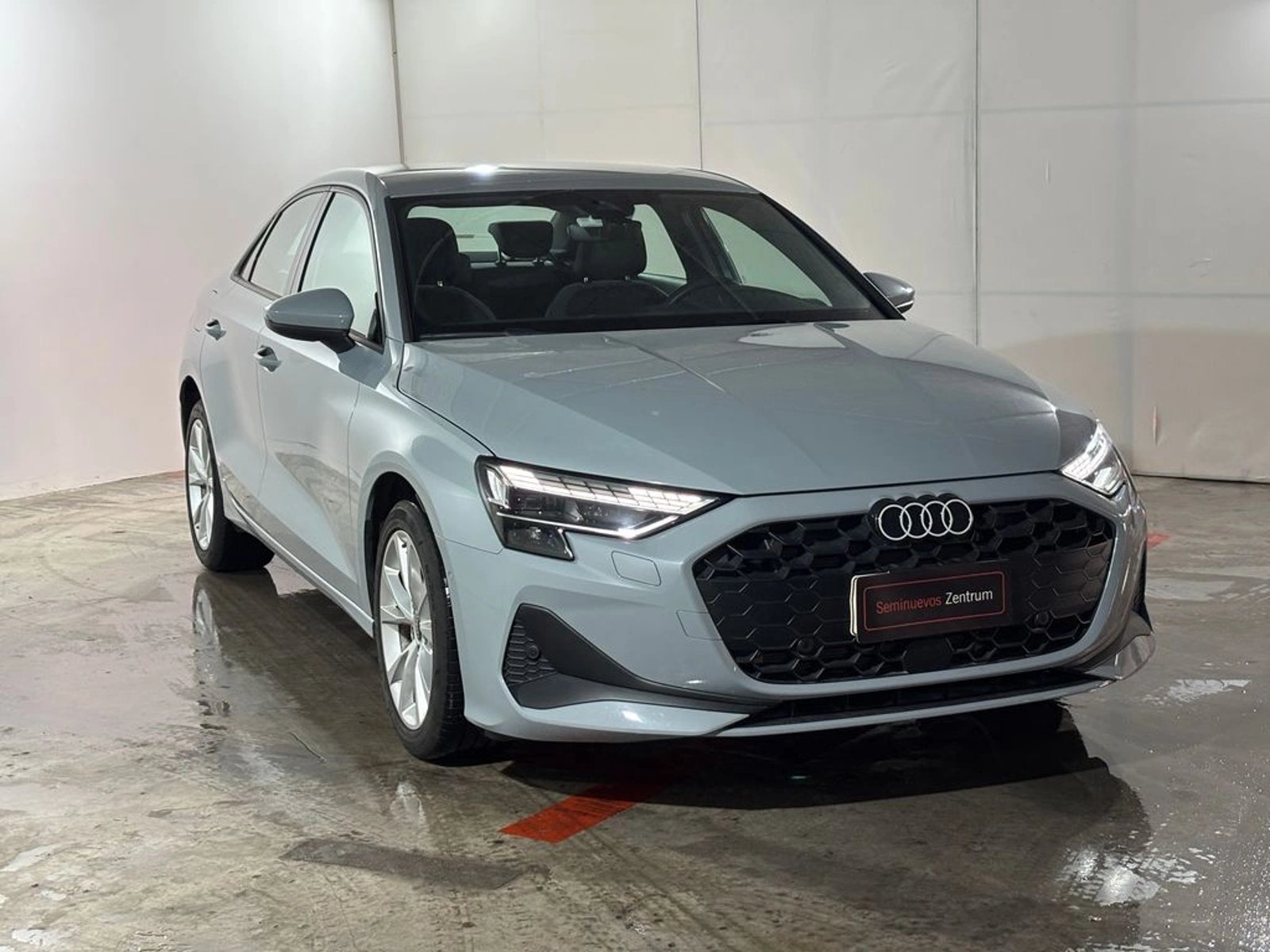 Audi A3 SEDAN 35 TFSI 1.4 AUT 2026 - Foto 3 de 17